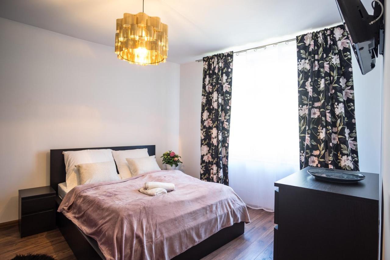 Prestige Apartamenty Krupowki 16 ザコパネ エクステリア 写真